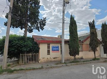 Casa · 102m² · 2 Recámaras · 1 Estacionamiento · Casa en Esquina en Venta, Col Magisterial, Cd Juárez, Chih