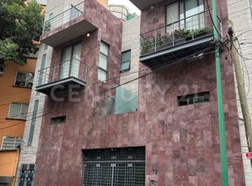 Casa en condominio · 221m² · 2 Recámaras · 3 Estacionamientos · Casa en Condominio en Venta en Col. Acacias, Benito Juarez