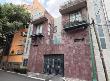 Casa en condominio · 221m² · 2 Recámaras · 3 Estacionamientos · Casa en Condominio en Venta en Col. Acacias, Benito Juarez