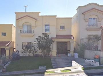 Casa de 3 habitaciones, Tonalá · Casa en Venta en Priv. Grañón 41, Coyula, Jal.