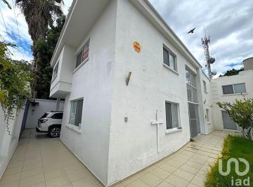 Casa · 515m² · 8 Recámaras · 4 Estacionamientos · Casa en Venta en El Centro Ideal Para Oficinas en San Luis Potosí