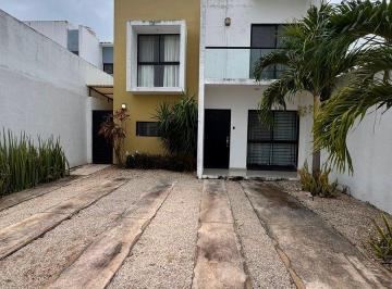 42bb1946c2be162267315427eb6c3ff5c0a26af283052ae10d95b314e971dc21 · Casa en Renta en La Floresta