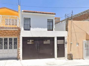 Casa de 3 habitaciones, León · Casa en Venta Belice 209, Bellavista, León de Los Aldama, Gto