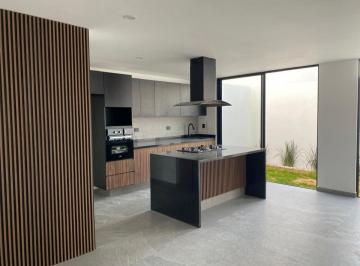 Casa de 3 habitaciones, Puebla · Casa en Esquina