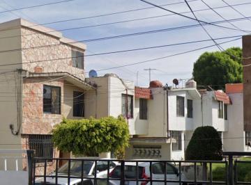 Casa de 3 habitaciones, Puebla · Casa en Venta en Bugambilias, Heroica Puebla de Zaragoza, Puebla Cl