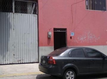 FECHADA · Venta de Bodega Comercial