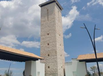 Casa de 3 habitaciones, El Marqués · ¡Casa en Venta o Renta en El Mayorazgo, Querétaro!