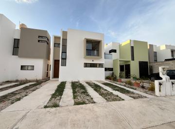 Casa de 3 habitaciones, Mérida · Casa en Renta - Nueva - Floresta - 3 Recámaras