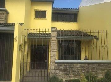Casa en condominio de 3 habitaciones, Puebla · Casa en Venta en Fraccionamiento Arboledas de San Ignacion