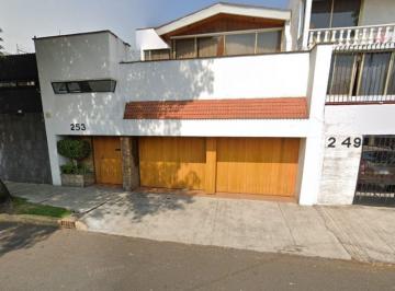 Casa de 3 habitaciones, Coyoacán · Casa en Venta Col Paseos de Taxqueña en Paseo de La Luz 253 Coyoacán Cdmx