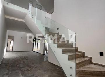 Casa · 314m² · 3 Recámaras · 3 Estacionamientos · Casa en Venta Privada Soluna - (4)