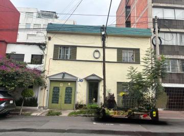 Casa de 4 habitaciones, Benito Juárez · Casa Sola en Venta en Insurgentes Mixcoac