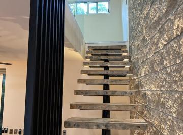 Casa · 196m² · 2 Estacionamientos · Casa en Renta Sin Muebles Ciudad Mayakoba Senderos Playa del Carmen