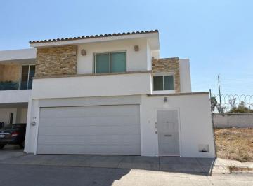 Casa de 3 habitaciones, León · Casa en Renta Amueblada en Lomas del Refugio León Guanajuato