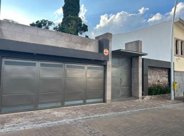 Casa de 3 habitaciones, León · Casa en Renta en Club Campestre León Guanajuato