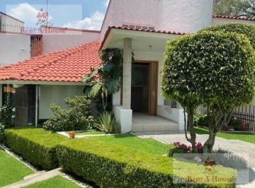 Casa · 385m² · 4 Recámaras · 5 Estacionamientos · Casa en Venta en Tlalpan, Colinas del Bosque Am. 25 - 1095