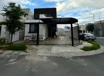 Casa de 3 habitaciones, Juárez · Venta de Casa Residencial Condessa