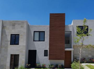 1965779d4e65599a860a54f7d816bc9bb9aea9273d2e01bdd361b6de6036fe2a · Casa Nueva en Venta en Nuevo Refugio, Querétaro
