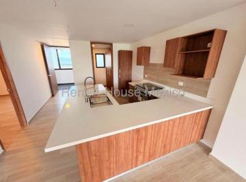Casa de 2 habitaciones, El Marqués · Renta | Departamento en Zibata, Querétaro | Vista Al Campo de Golf | Alberca | Estacionamiento Techa