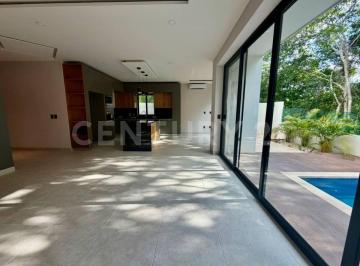 Casa · 340m² · 4 Recámaras · 2 Estacionamientos · Casa a Estrenar en Renta | Residencial Vía Cumbres | Av Huayacan
