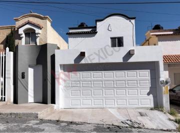 N/A · Casa en Venta en Fracc. Quinta Versalles