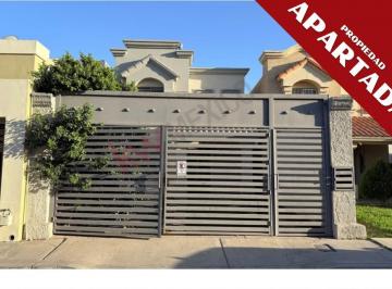 N/A · Casa en Venta en Gran Venecia | Libre de Gravamen | Precio Bajo de Avalúo