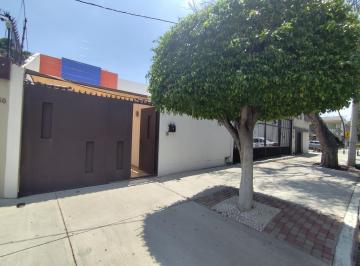 N/A · Casa en Renta Col. Cimatario Calle Abierta $20,000