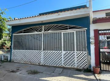 N/A · Casa en Venta en Villa Florida - Oportunidad
