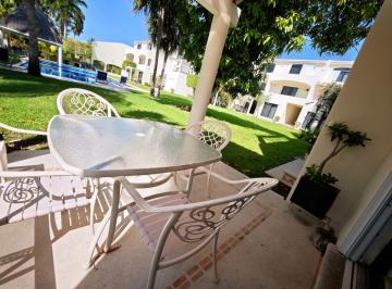 Departamento de 2 habitaciones, Cancún · Departamento en Renta Isla Dorada