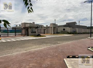 Terreno / Lote · 220m² · Terreno en Venta en La Vista Residencial