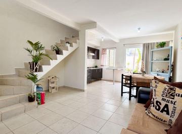 Casa · 110m² · 2 Recámaras · 2 Estacionamientos · Casa - Jardines del Sur