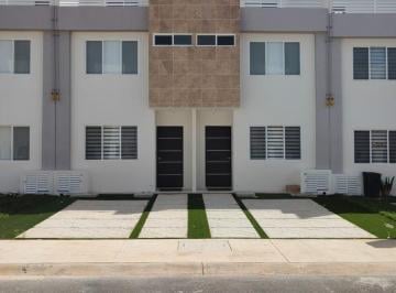 Casa · 174m² · 3 Recámaras · Casa en Renta en Jardines del Sur 6