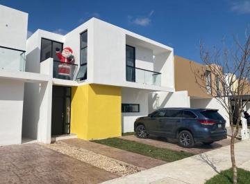 Casa de 3 habitaciones, Mérida · Casa en Renta de 3 Habitaciones en La Floresta.