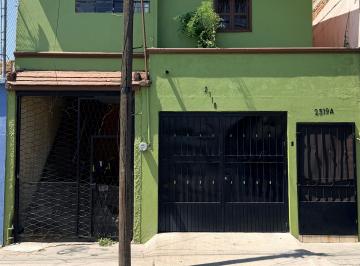 Casa de 3 habitaciones, Guadalajara · Casa en Venta
