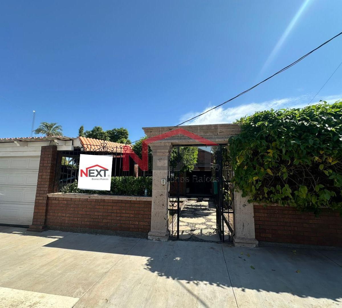 House for Sale Located on Coahuila Street Between Tetabiate and Mayo, Northern Zone