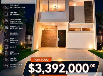 Casa · 167m² · 4 Recámaras · 2 Estacionamientos · Casa en Fraccionamiento Rancho Santa Mónica