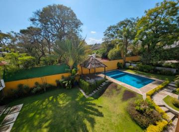 Casa en condominio de 3 habitaciones, Cuernavaca · Casa en Condominio con Alberca y Áreas Verdes, Cerca del Puente 2000