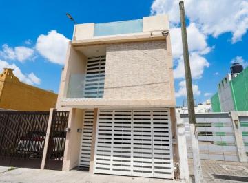 Casa de 3 habitaciones, Zapopan · Casa Moderna, Remodelada