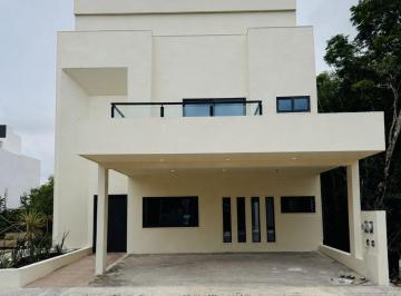 Casa en condominio de 6 habitaciones, Cancún · Casa 3 Pisos 6 Habitaciones 7 Baños Completos