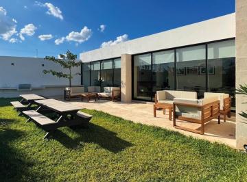 Terreno / Lote · 373m² · Venta de Terreno en Privada Residencial Fiora Cholul