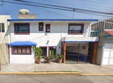Casa de 5 habitaciones, Tláhuac · Venta de Casa en Cangrejo, Col del Mar, Tláhuac, 13270 Ciudad de México