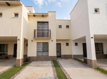 Casa · 116m² · 3 Recámaras · 2 Estacionamientos · Venta Casa en Lucerna Residencial Al Sur de La Ciudad Ce