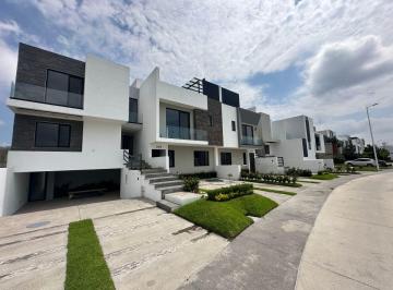 Casa de 4 habitaciones, Tlajomulco de Zúñiga · Casa en Venta en Paraje Las Grullas