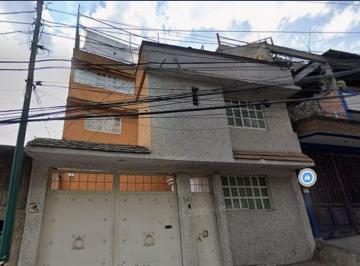 Casa de 6 habitaciones, Gustavo A. Madero · Casa en Venta en Av Chiquihuite 9a, Candelaria Ticoman, Gustavo A. Madero, 07310 Ciudad de México