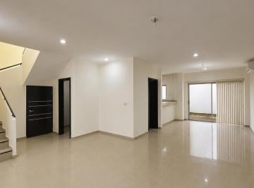Casa · 289m² · 3 Recámaras · 2 Estacionamientos · Casa en Venta en Fracc. El Country, Villahermosa, Tabasco