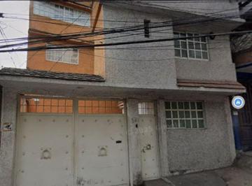 Casa de 6 habitaciones, Gustavo A. Madero · Vendo Casa en Ticoman Cerca de Atupista Naucalpan