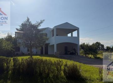 Casa · 3 Recámaras · 3 Estacionamientos · Casa en Montemorelos