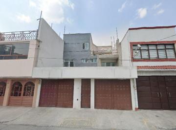 Casa de 4 habitaciones, Tlalnepantla de Baz · Casa en Venta en Prado Vallejo, Tlalnepantla de Baz, Cerca del Price Shoes