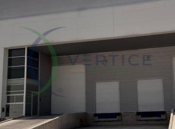 Bodega comercial , Pedro Escobedo · Bodega Industrial en Renta en Pedro Escobedo, Qro. | 420 m² | Andén y Rampa | Altura 10 m