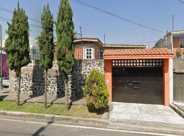 Casa de 4 habitaciones, Tlalpan · Casa de 246 m² con 4 Recámaras en Venta en Pedregal de San Nicolás